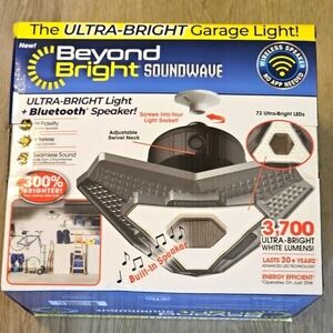 NWT Ultra-Bright Light + Bluetooth Speaker Great for garage. 300% Brighter.